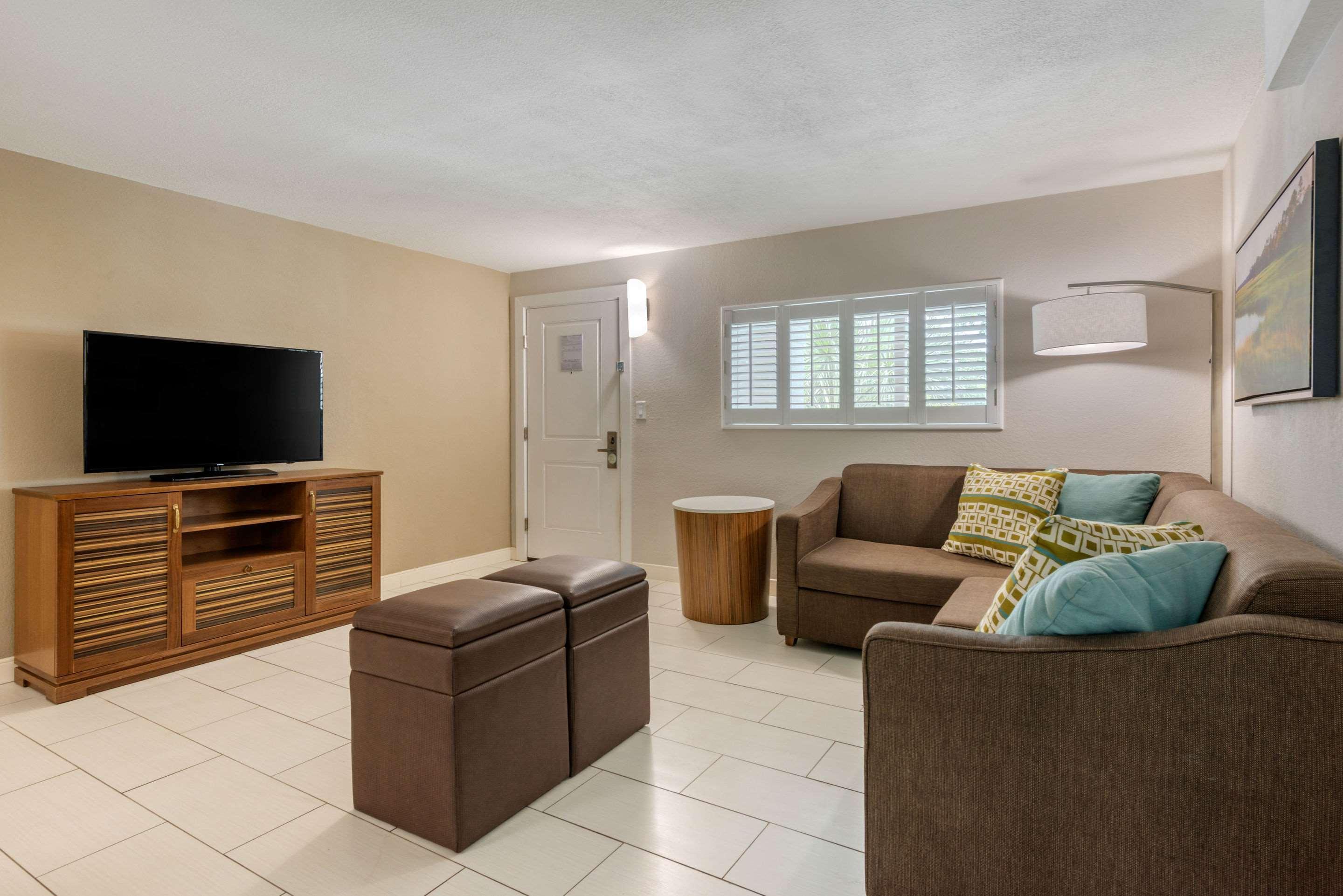 Seafarer Inn & Suites, Ascend Hotel Collection Île de Jekyll Extérieur photo